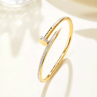 Nail Diamond Bracelet