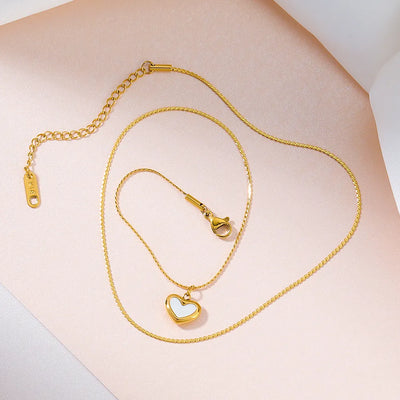 Mother of Pearl Heart Pendant Necklace