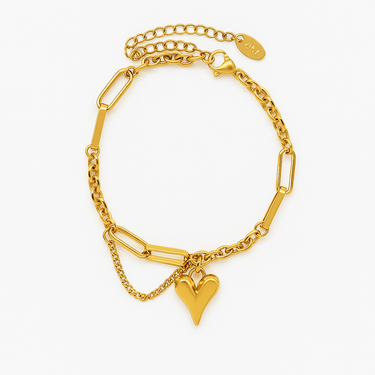 Anti-Tarnish Gold Heart Charm Bracelet – Dainty & Durable Love Jewelry